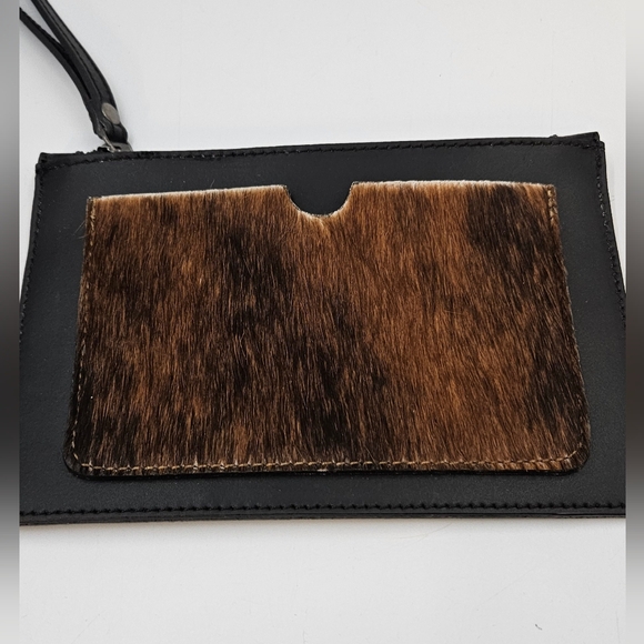 Laura Dimaggio  Milano Genuine Leather Wristlet Purse with Real Fur - Picture 4 of 5